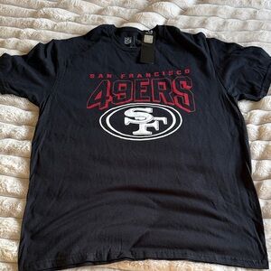 NFL San Francisco 49ers Black and Red Tee